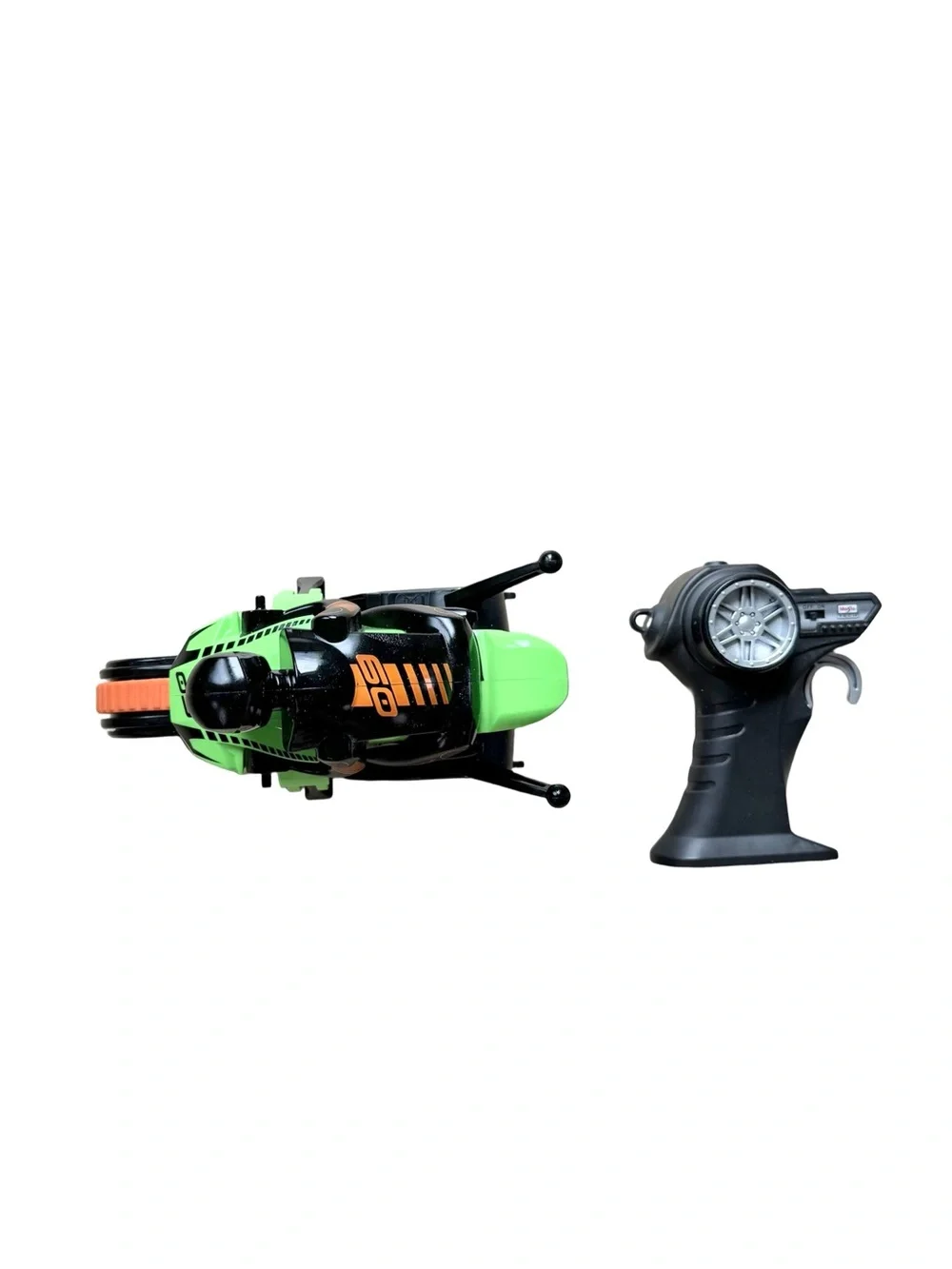 Maisto Cyklone RC Motobike Remote Control Motorcycle 2.4GHz RC Bike Vehicle
